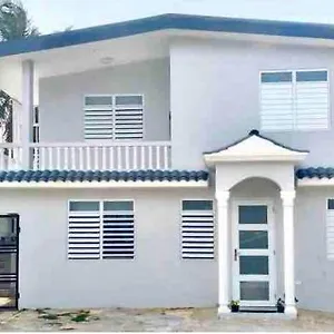 Mabodamaca Luxury Apartment Isabela